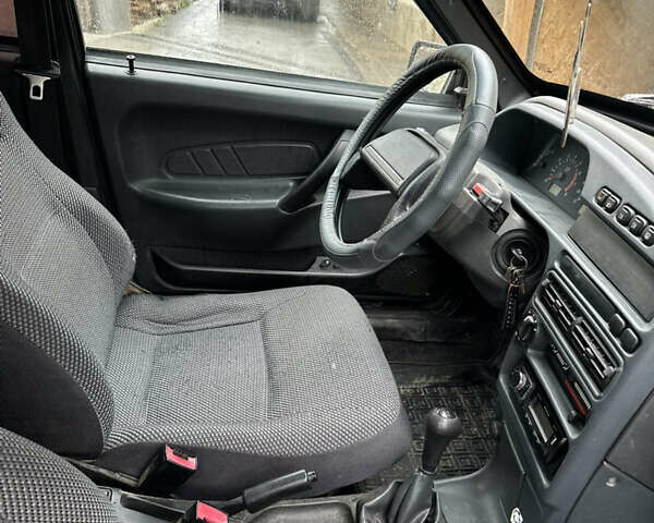 ВАЗ 2115 Самара, объемом двигателя 1.6 л и пробегом 130 тыс. км за 2150 $, фото 4 на Automoto.ua