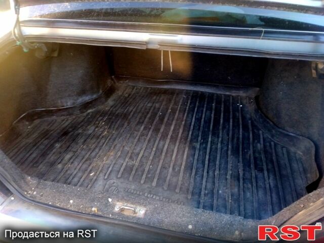 ВАЗ 2115 Самара, объемом двигателя 16 л и пробегом 200 тыс. км за 2000 $, фото 4 на Automoto.ua