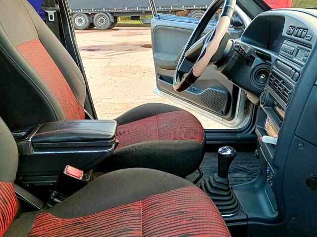 ВАЗ 2115 Самара, объемом двигателя 1.6 л и пробегом 183 тыс. км за 3000 $, фото 10 на Automoto.ua
