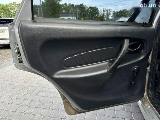 ВАЗ 2115 Самара, объемом двигателя 0 л и пробегом 110 тыс. км за 3300 $, фото 19 на Automoto.ua