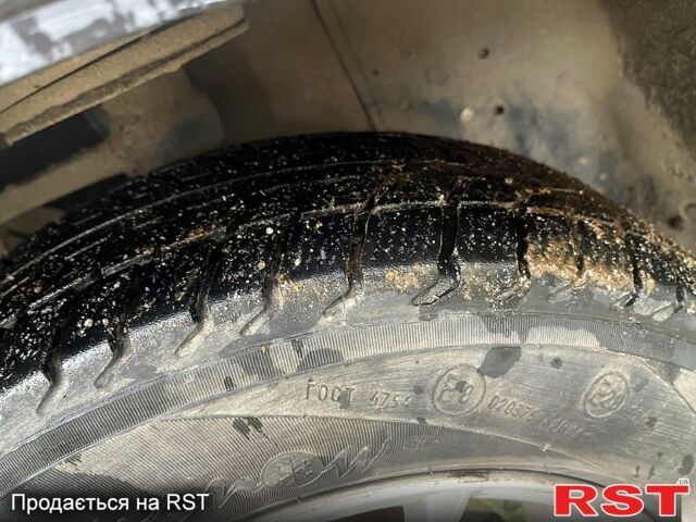 Жовтий ВАЗ 2115 Самара, об'ємом двигуна 1.5 л та пробігом 200 тис. км за 1100 $, фото 7 на Automoto.ua