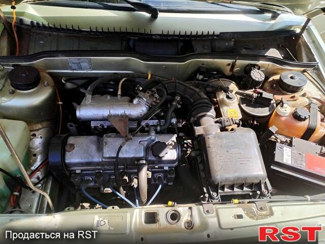 Жовтий ВАЗ 2115 Самара, об'ємом двигуна 1.5 л та пробігом 180 тис. км за 1900 $, фото 7 на Automoto.ua