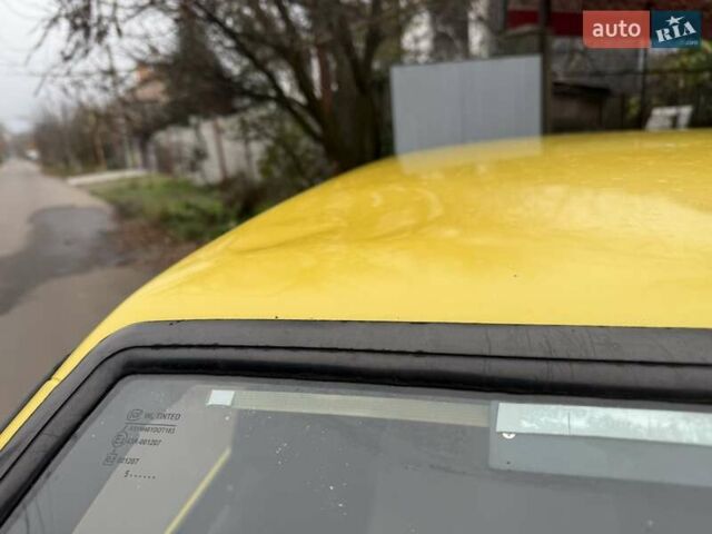 Жовтий ВАЗ 2115 Самара, об'ємом двигуна 1.5 л та пробігом 152 тис. км за 1500 $, фото 25 на Automoto.ua