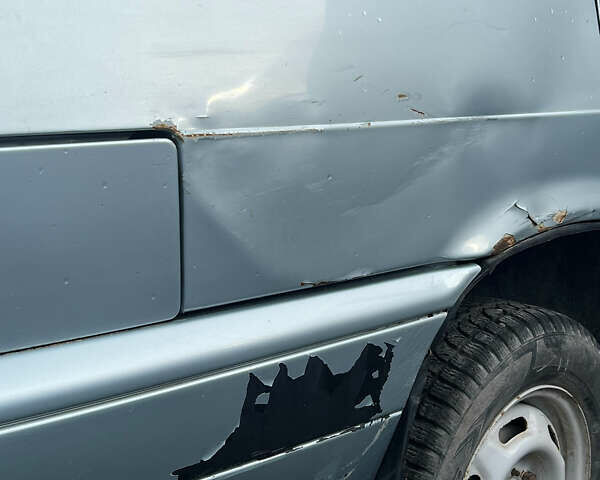 Серый ВАЗ 2115 Самара, объемом двигателя 1.5 л и пробегом 180 тыс. км за 2000 $, фото 2 на Automoto.ua