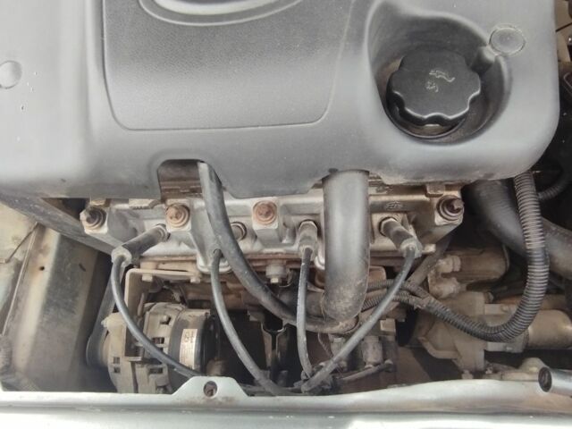 Сірий ВАЗ 2115 Самара, об'ємом двигуна 6 л та пробігом 140 тис. км за 2550 $, фото 3 на Automoto.ua