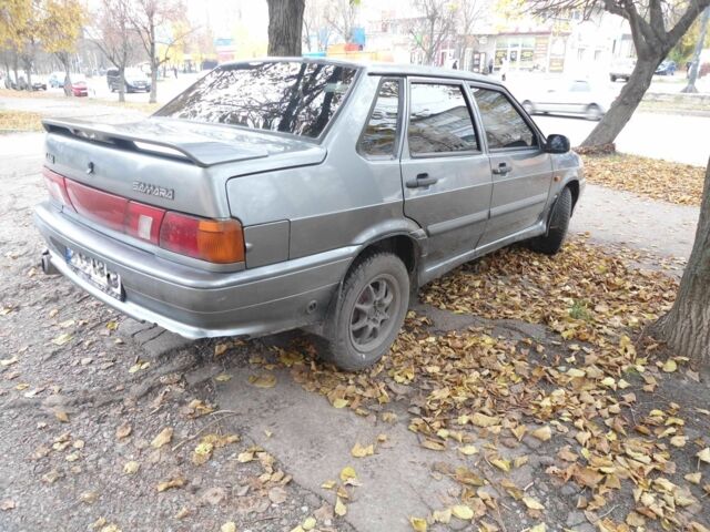 Серый ВАЗ 2115 Самара, объемом двигателя 1.6 л и пробегом 205 тыс. км за 2200 $, фото 2 на Automoto.ua