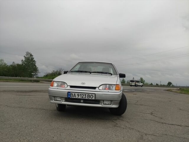 Серый ВАЗ 2115 Самара, объемом двигателя 1.6 л и пробегом 230 тыс. км за 3150 $, фото 2 на Automoto.ua