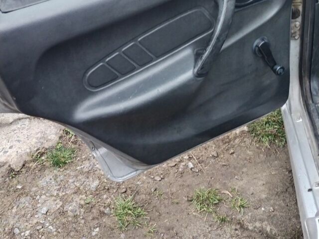 Серый ВАЗ 2115 Самара, объемом двигателя 1.6 л и пробегом 198 тыс. км за 2500 $, фото 14 на Automoto.ua