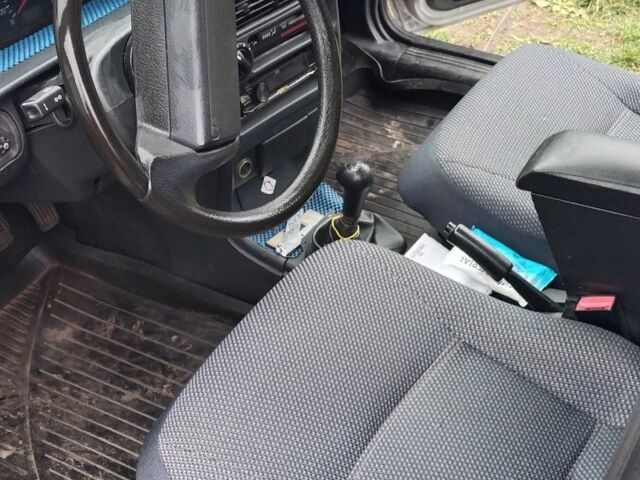 Серый ВАЗ 2115 Самара, объемом двигателя 1.6 л и пробегом 198 тыс. км за 2500 $, фото 5 на Automoto.ua