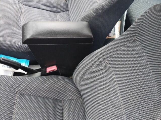 Серый ВАЗ 2115 Самара, объемом двигателя 1.6 л и пробегом 198 тыс. км за 2500 $, фото 6 на Automoto.ua