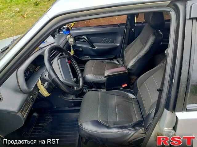 Серый ВАЗ 2115 Самара, объемом двигателя 1.5 л и пробегом 0 тыс. км за 1850 $, фото 4 на Automoto.ua