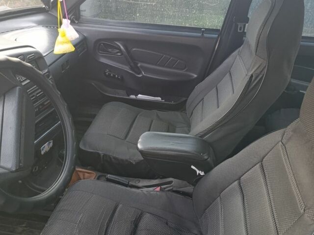 Серый ВАЗ 2115 Самара, объемом двигателя 1.5 л и пробегом 180 тыс. км за 1600 $, фото 3 на Automoto.ua