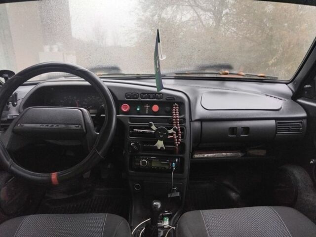 Серый ВАЗ 2115 Самара, объемом двигателя 1.5 л и пробегом 300 тыс. км за 1700 $, фото 6 на Automoto.ua