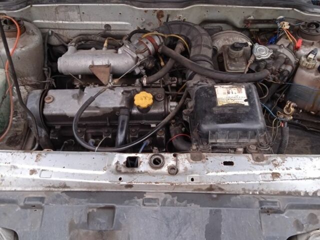 Сірий ВАЗ 2115 Самара, об'ємом двигуна 1.5 л та пробігом 300 тис. км за 357 $, фото 1 на Automoto.ua