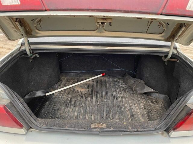 Серый ВАЗ 2115 Самара, объемом двигателя 1.5 л и пробегом 270 тыс. км за 1500 $, фото 7 на Automoto.ua