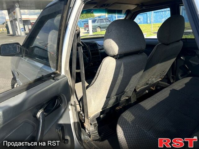 Серый ВАЗ 2115 Самара, объемом двигателя 1.5 л и пробегом 320 тыс. км за 1399 $, фото 5 на Automoto.ua