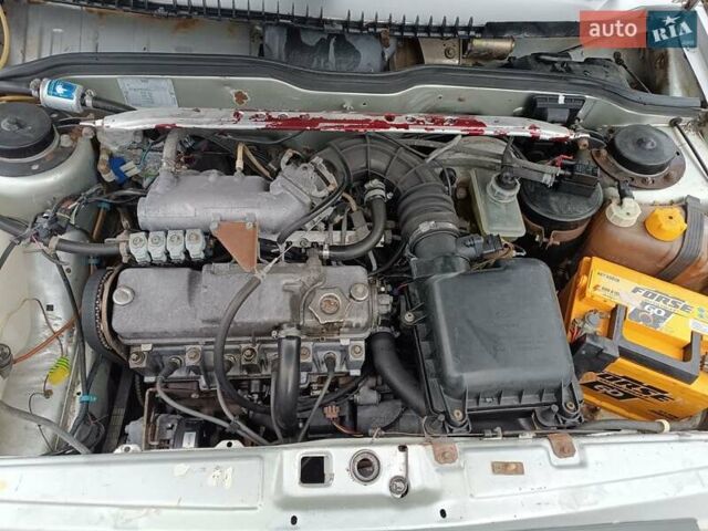 Серый ВАЗ 2115 Самара, объемом двигателя 1.5 л и пробегом 253 тыс. км за 1300 $, фото 18 на Automoto.ua