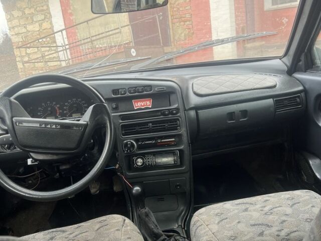 Серый ВАЗ 2115 Самара, объемом двигателя 1.5 л и пробегом 456 тыс. км за 1200 $, фото 5 на Automoto.ua