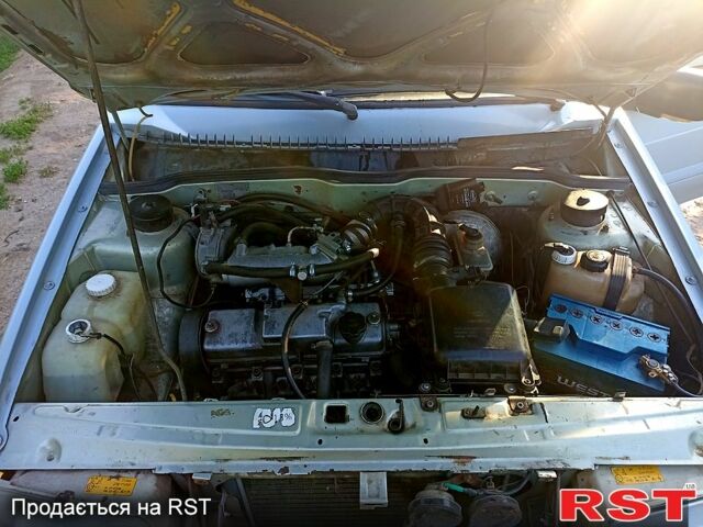 Серый ВАЗ 2115 Самара, объемом двигателя 1.5 л и пробегом 260 тыс. км за 1300 $, фото 4 на Automoto.ua