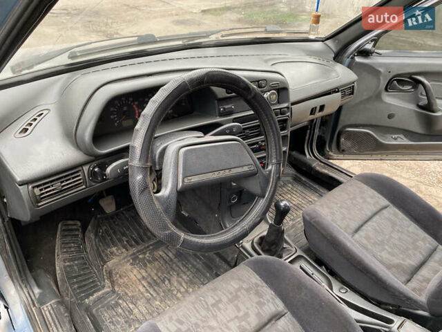 Серый ВАЗ 2115 Самара, объемом двигателя 1.5 л и пробегом 320 тыс. км за 1650 $, фото 11 на Automoto.ua