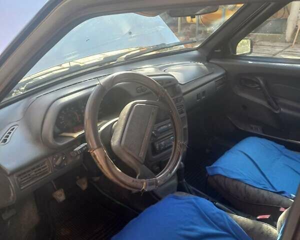 Серый ВАЗ 2115 Самара, объемом двигателя 1.5 л и пробегом 128 тыс. км за 2000 $, фото 4 на Automoto.ua