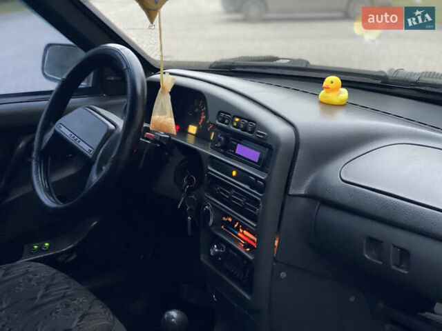 Серый ВАЗ 2115 Самара, объемом двигателя 1.6 л и пробегом 253 тыс. км за 1699 $, фото 24 на Automoto.ua