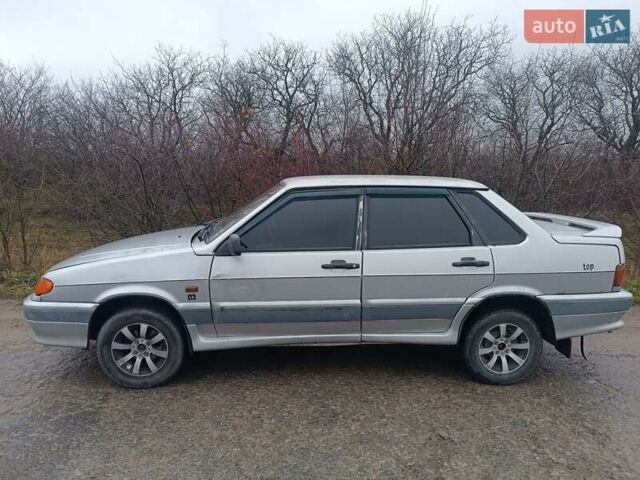 Серый ВАЗ 2115 Самара, объемом двигателя 1.5 л и пробегом 253 тыс. км за 1300 $, фото 4 на Automoto.ua