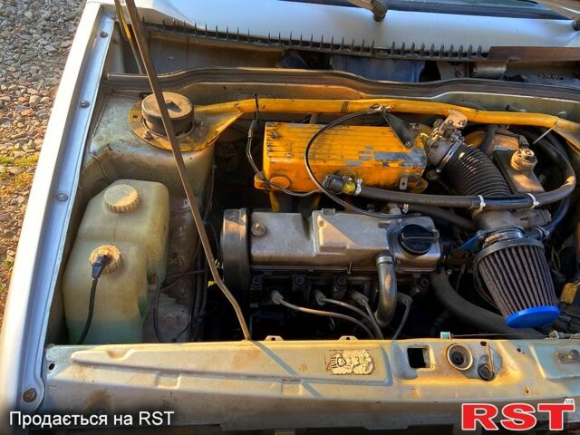 Серый ВАЗ 2115 Самара, объемом двигателя 1.5 л и пробегом 230 тыс. км за 2300 $, фото 9 на Automoto.ua