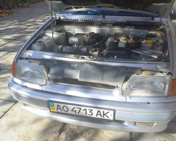 Серый ВАЗ 2115 Самара, объемом двигателя 1.5 л и пробегом 128 тыс. км за 2000 $, фото 3 на Automoto.ua