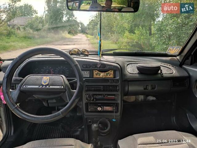 Серый ВАЗ 2115 Самара, объемом двигателя 1.5 л и пробегом 333 тыс. км за 1500 $, фото 14 на Automoto.ua