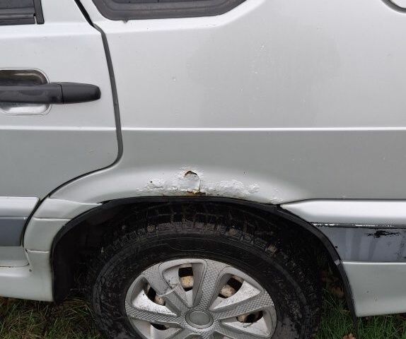 Серый ВАЗ 2115 Самара, объемом двигателя 1.5 л и пробегом 232 тыс. км за 1700 $, фото 6 на Automoto.ua