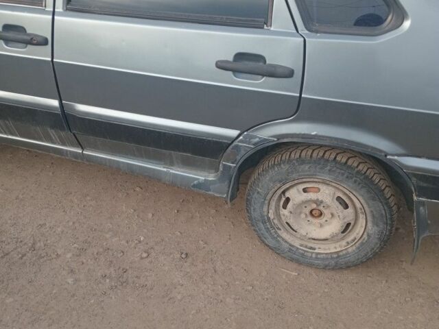 Серый ВАЗ 2115 Самара, объемом двигателя 1.5 л и пробегом 250 тыс. км за 1100 $, фото 7 на Automoto.ua