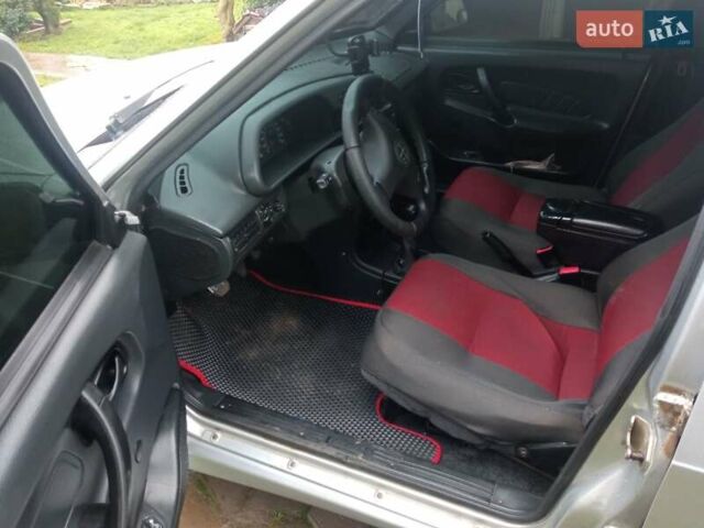 Сірий ВАЗ 2115 Самара, об'ємом двигуна 1.5 л та пробігом 186 тис. км за 2000 $, фото 12 на Automoto.ua