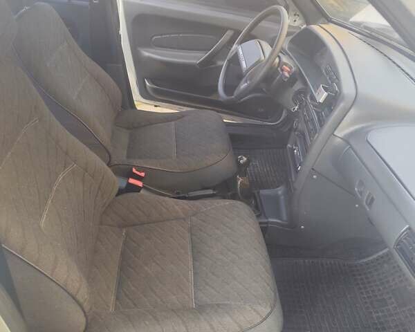 Серый ВАЗ 2115 Самара, объемом двигателя 1.5 л и пробегом 184 тыс. км за 750 $, фото 7 на Automoto.ua