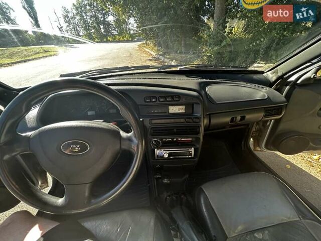 Сірий ВАЗ 2115 Самара, об'ємом двигуна 1.5 л та пробігом 226 тис. км за 1800 $, фото 6 на Automoto.ua