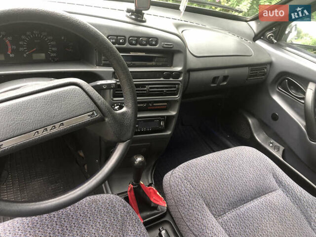 Серый ВАЗ 2115 Самара, объемом двигателя 1.5 л и пробегом 180 тыс. км за 1850 $, фото 5 на Automoto.ua