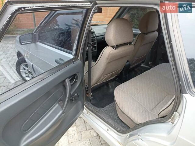 Серый ВАЗ 2115 Самара, объемом двигателя 1.5 л и пробегом 231 тыс. км за 1450 $, фото 23 на Automoto.ua