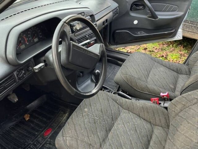 Серый ВАЗ 2115 Самара, объемом двигателя 1.5 л и пробегом 220 тыс. км за 1500 $, фото 5 на Automoto.ua