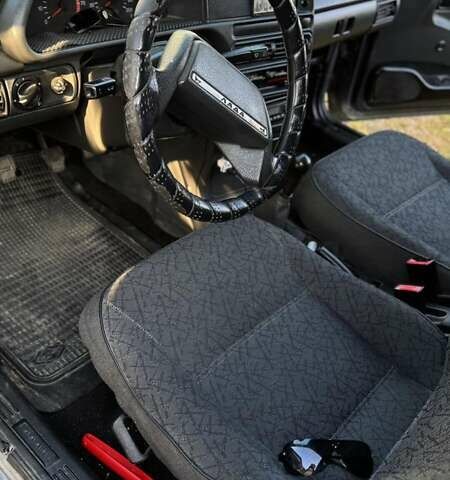 Серый ВАЗ 2115 Самара, объемом двигателя 1.5 л и пробегом 168 тыс. км за 2000 $, фото 5 на Automoto.ua