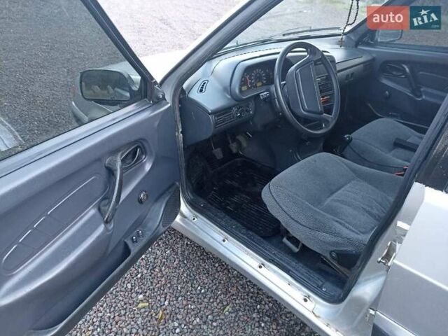 ВАЗ 2115 Самара 2004 в Львове на Automoto.ua Серый ВАЗ 2115 Самара, объемом двигателя 1.5 л и пробегом 302 тыс. км за 1450 $, фото 21 на Automoto.ua