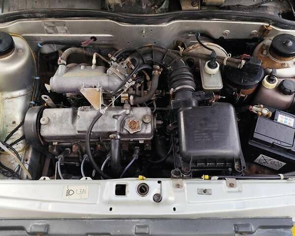 Серый ВАЗ 2115 Самара, объемом двигателя 1.5 л и пробегом 184 тыс. км за 750 $, фото 15 на Automoto.ua