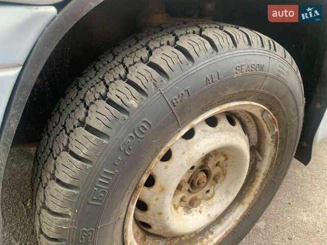 Серый ВАЗ 2115 Самара, объемом двигателя 1.5 л и пробегом 300 тыс. км за 1700 $, фото 15 на Automoto.ua
