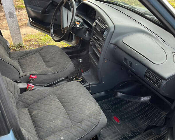 Серый ВАЗ 2115 Самара, объемом двигателя 1.5 л и пробегом 220 тыс. км за 1500 $, фото 3 на Automoto.ua