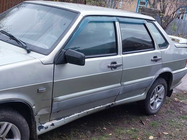 Серый ВАЗ 2115 Самара, объемом двигателя 1.5 л и пробегом 180 тыс. км за 1300 $, фото 2 на Automoto.ua