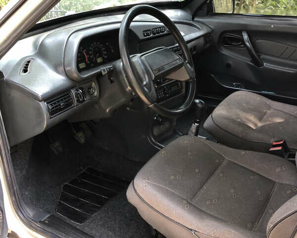 Сірий ВАЗ 2115 Самара, об'ємом двигуна 1.5 л та пробігом 100 тис. км за 1399 $, фото 9 на Automoto.ua