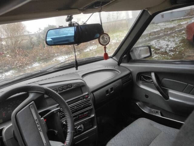 Серый ВАЗ 2115 Самара, объемом двигателя 1.5 л и пробегом 190 тыс. км за 1100 $, фото 6 на Automoto.ua