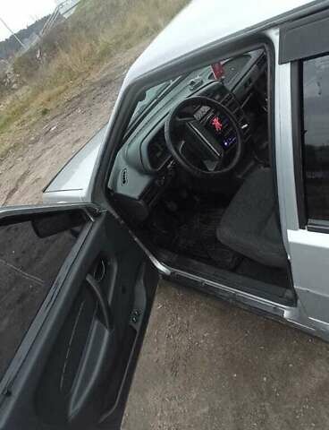 Серый ВАЗ 2115 Самара, объемом двигателя 1.5 л и пробегом 224 тыс. км за 1700 $, фото 5 на Automoto.ua