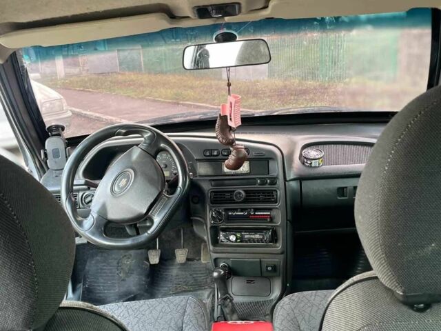 Серый ВАЗ 2115 Самара, объемом двигателя 1.5 л и пробегом 230 тыс. км за 1400 $, фото 5 на Automoto.ua