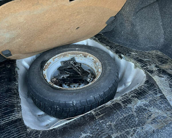 Серый ВАЗ 2115 Самара, объемом двигателя 1.5 л и пробегом 188 тыс. км за 1950 $, фото 15 на Automoto.ua