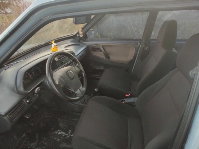 Серый ВАЗ 2115 Самара, объемом двигателя 1.5 л и пробегом 390 тыс. км за 1550 $, фото 7 на Automoto.ua